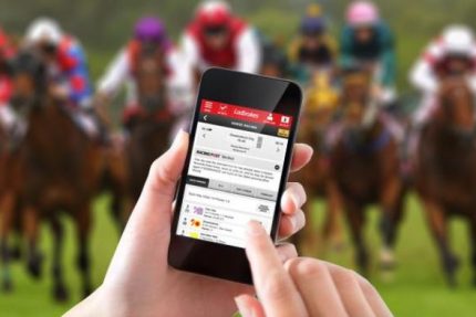Gambling With Online Horse Betting